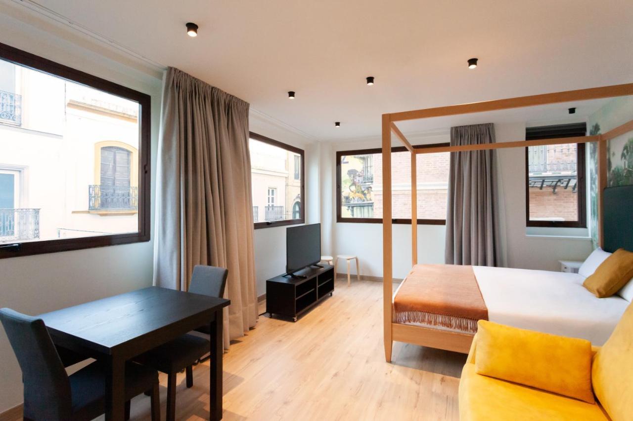 Grand Superior Room