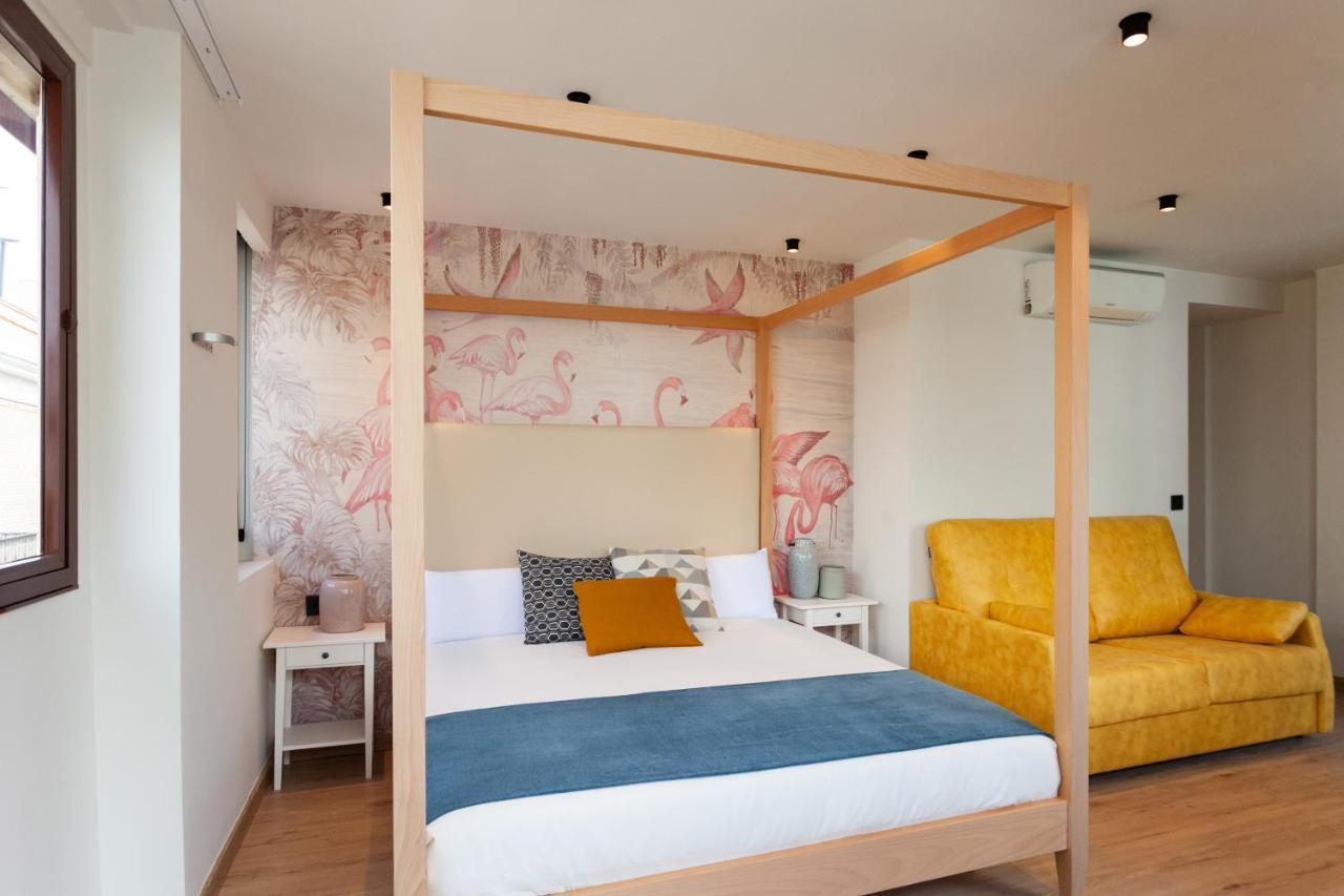Grand Superior Room