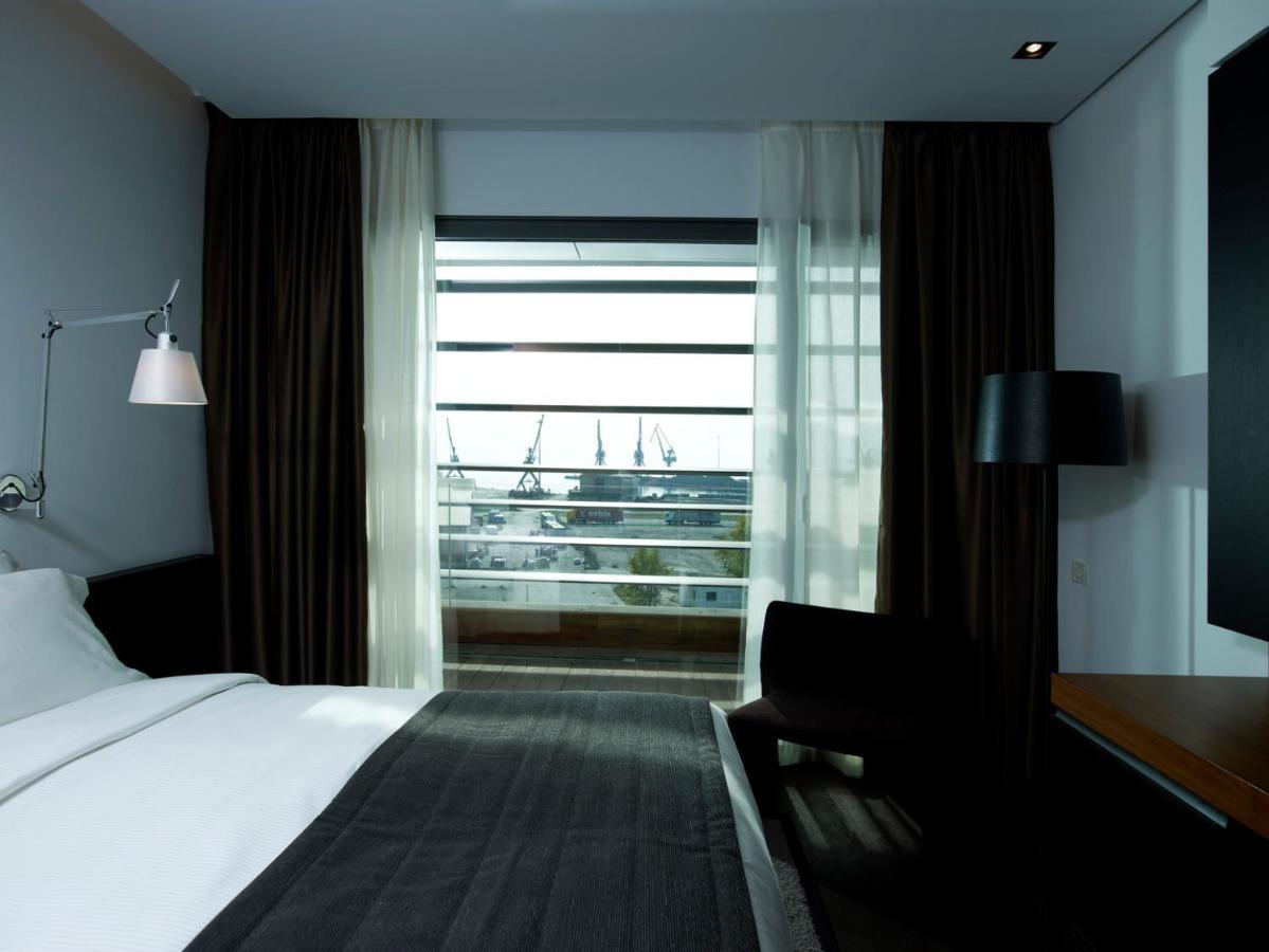 Superior Double Room Port View
