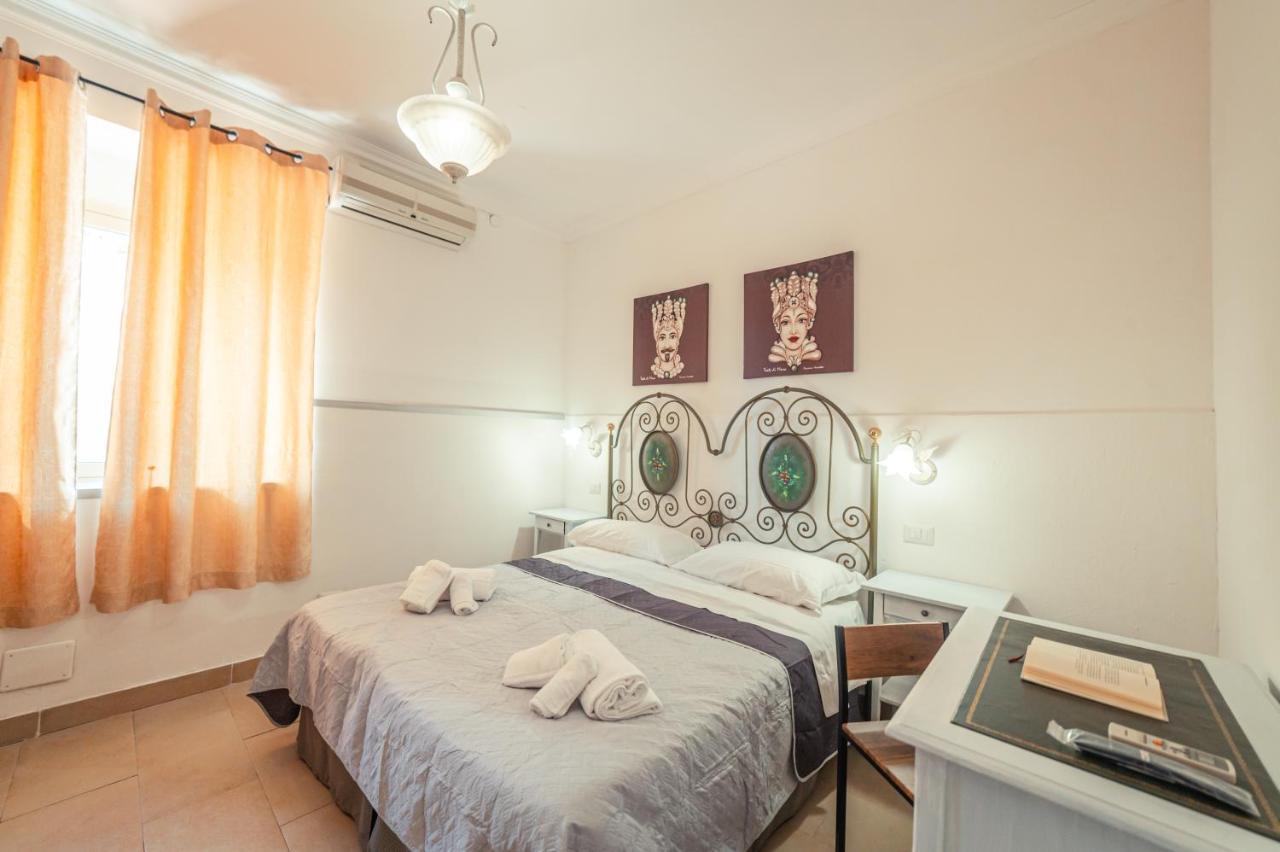Double or Twin Room,1197496651:JPEG