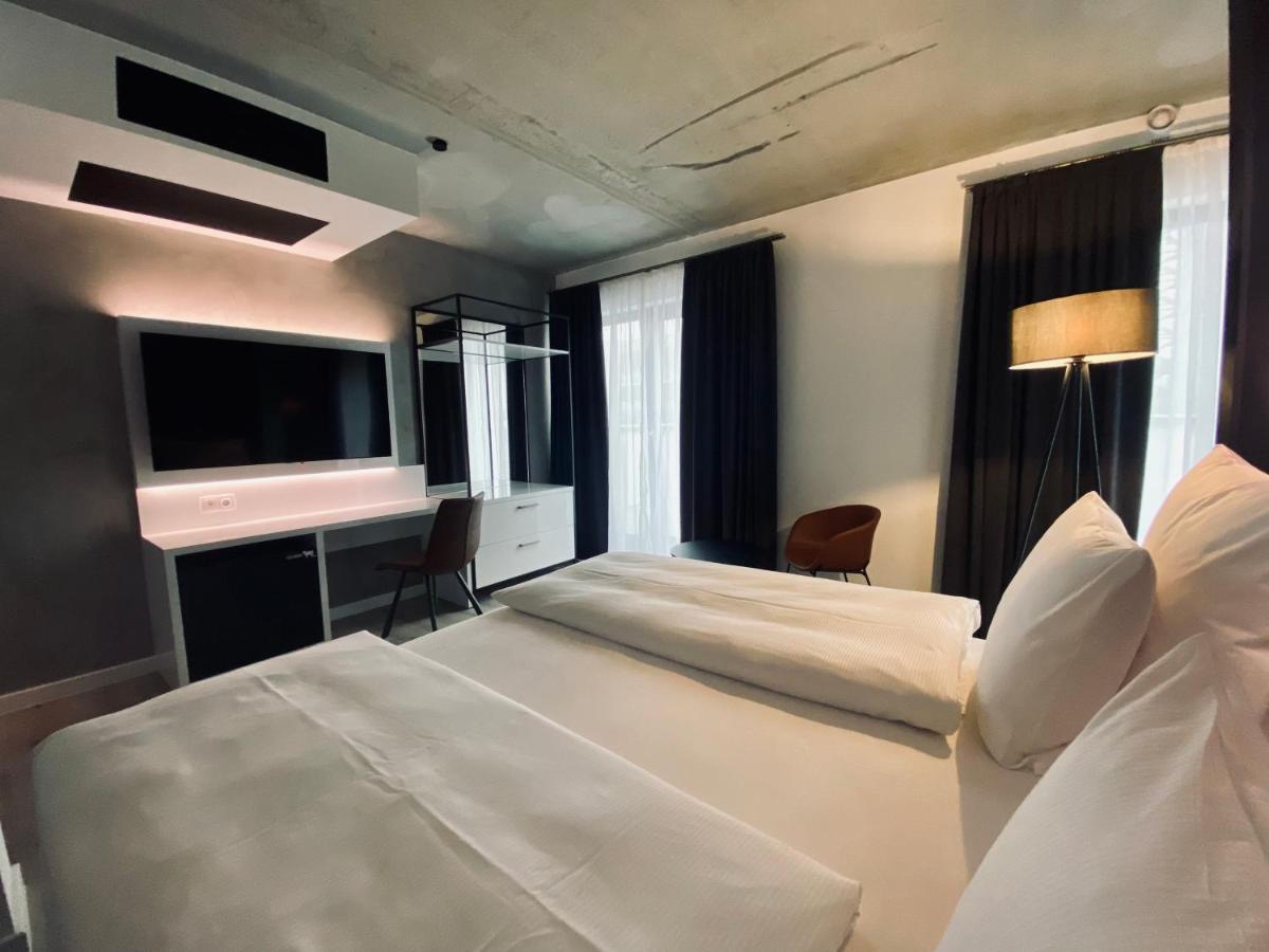 Double Room,1197930052:JPEG