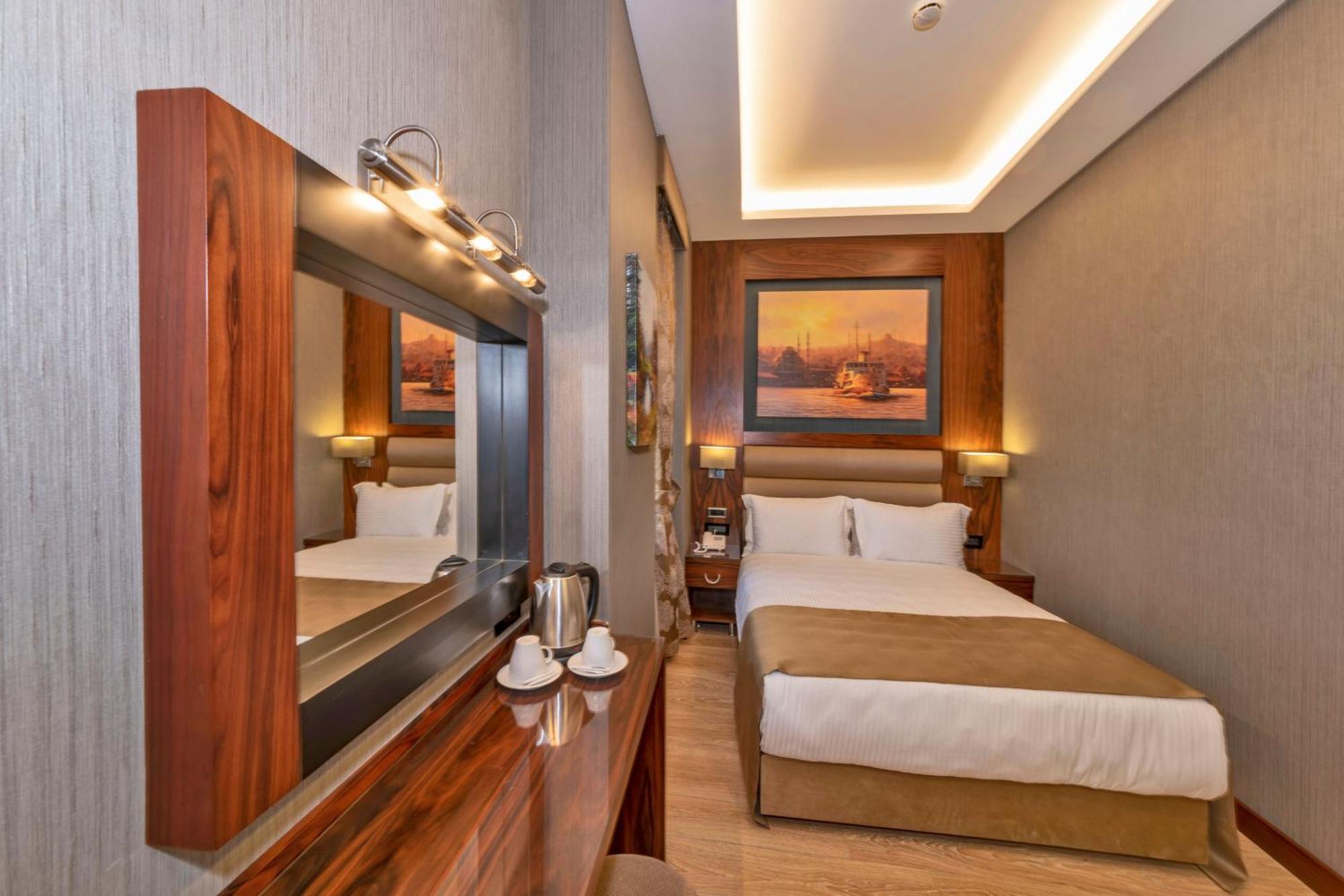 Deluxe Single Room