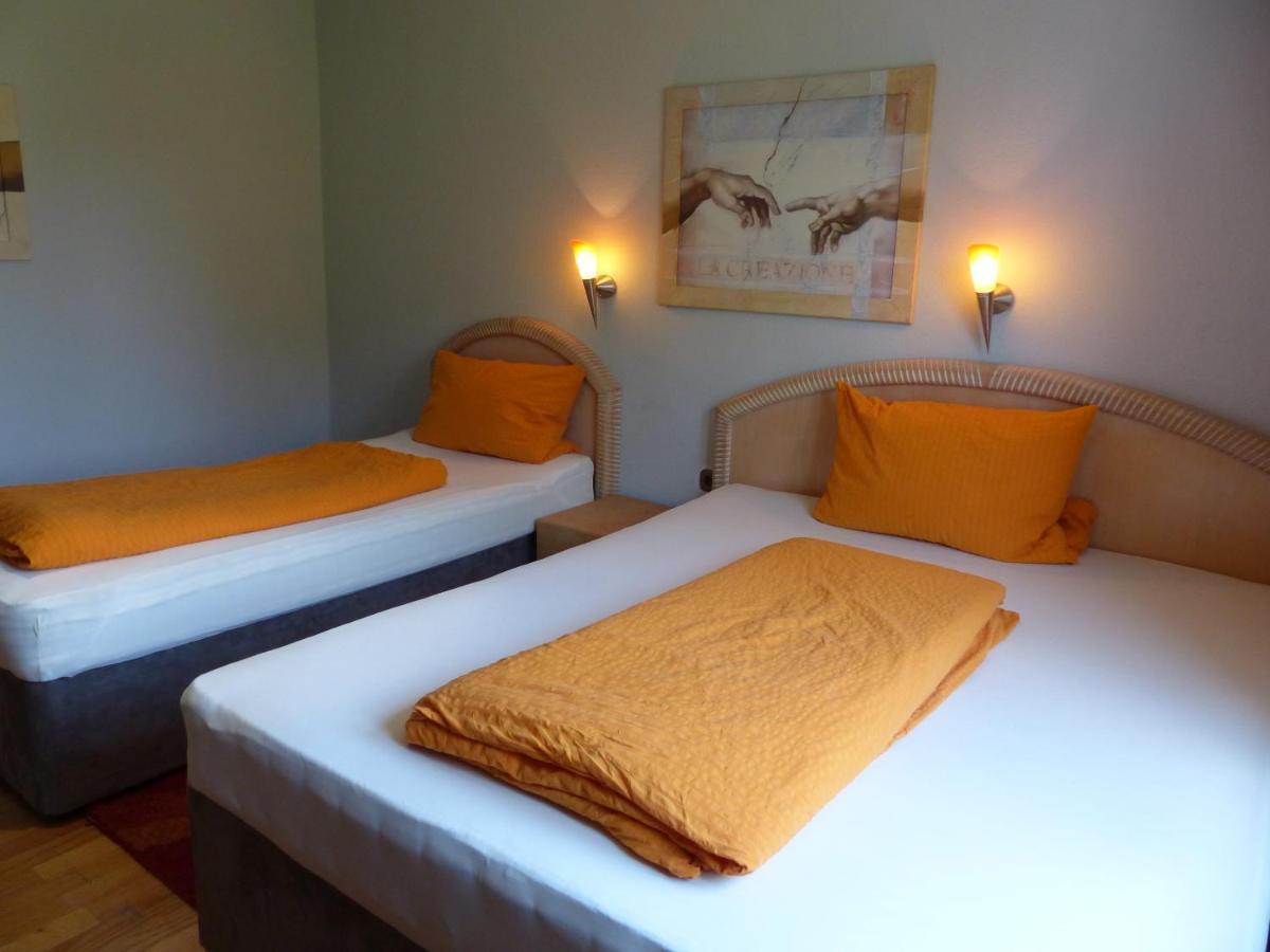 Dreibettzimmer