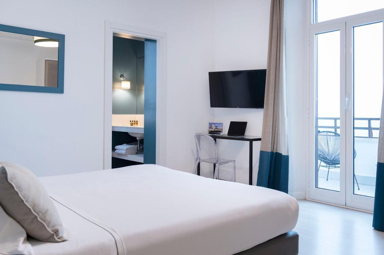 Deluxe Double Room Sea View Balcony