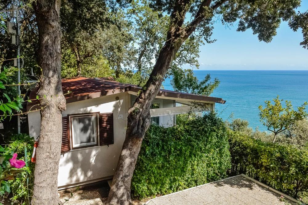 Bungalow Deluxe con Vista Mare