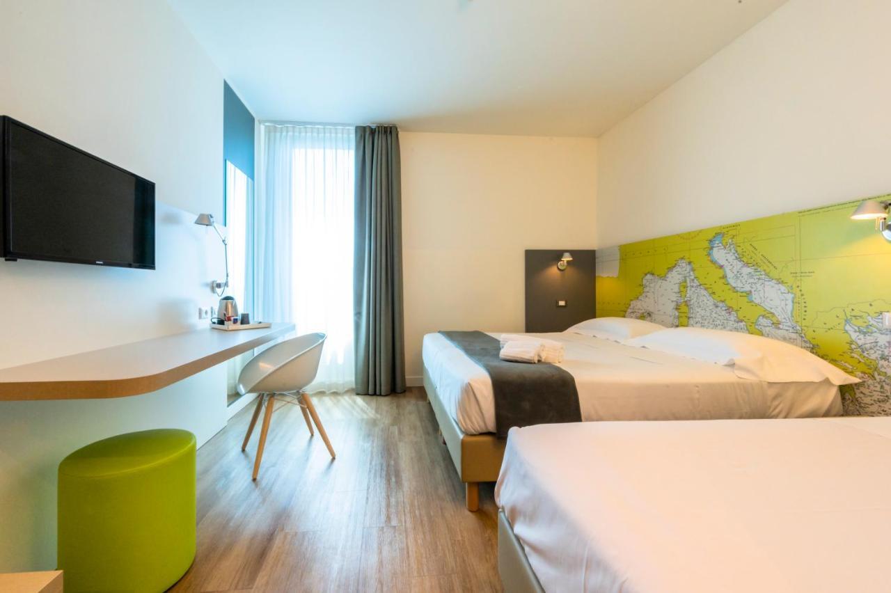 Triple Room,1169993308:JPEG