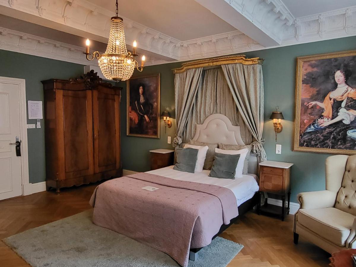 Deluxe Double or Twin Room River View