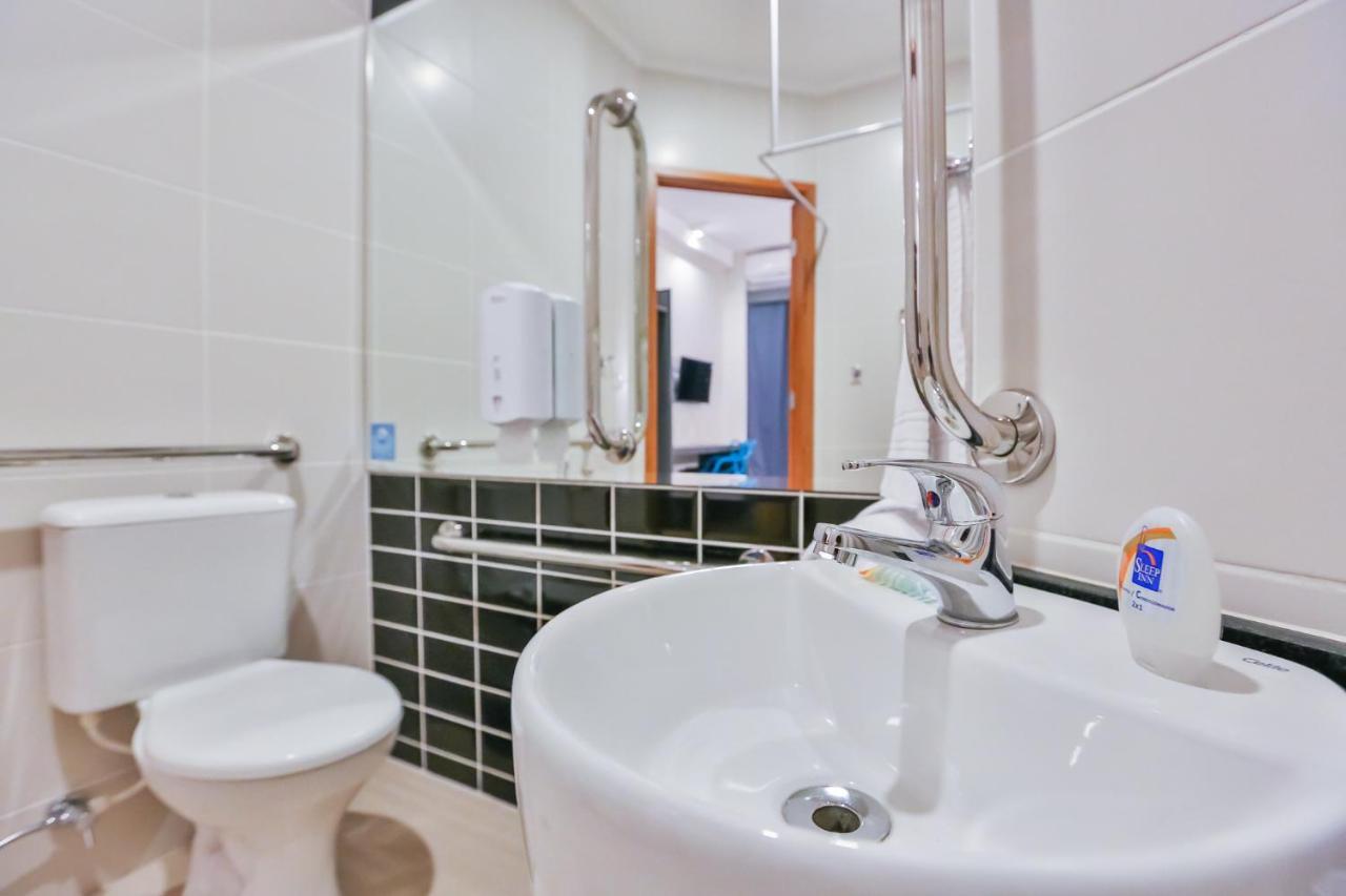 Queen Room Disability Access