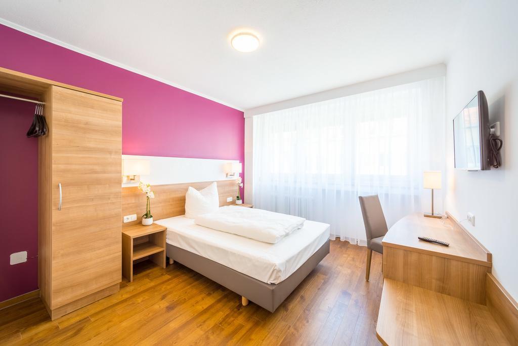 Comfort Single Room