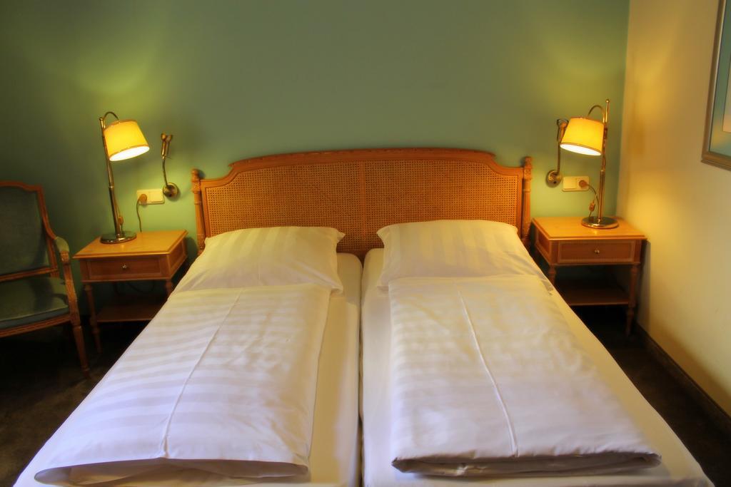 Classic Double Room