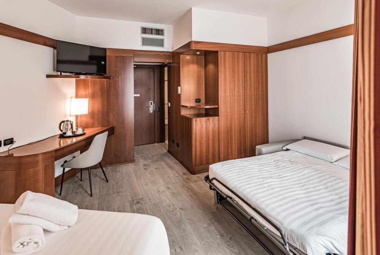 Double Room Sofa Bed