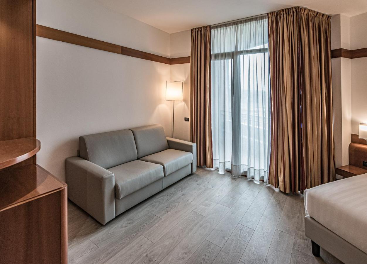 Double Room Sofa Bed