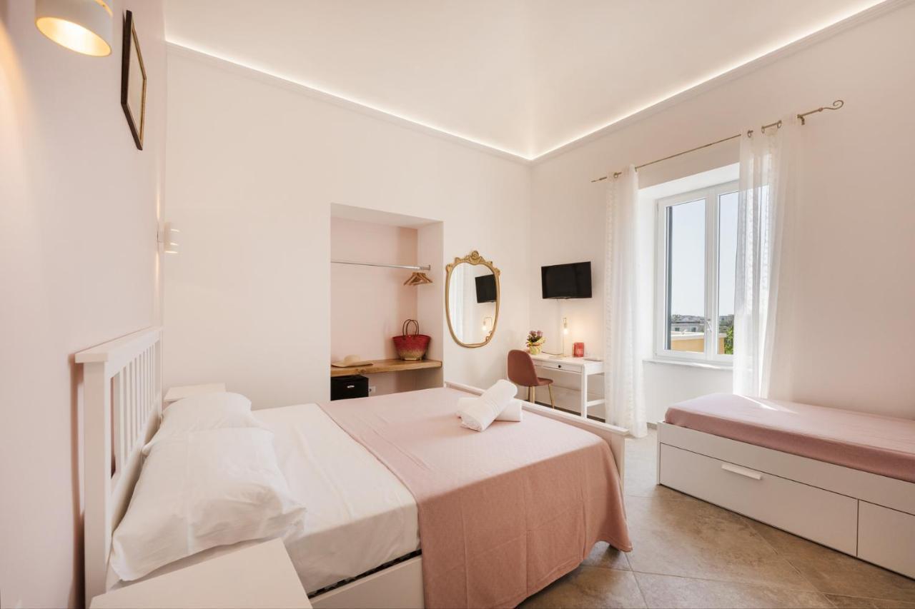 Triple Room Sea View