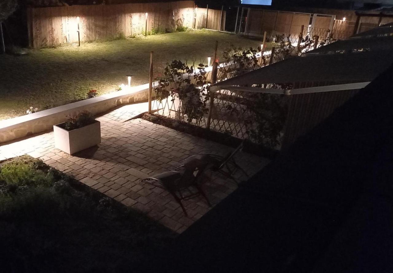 King Room Garden View