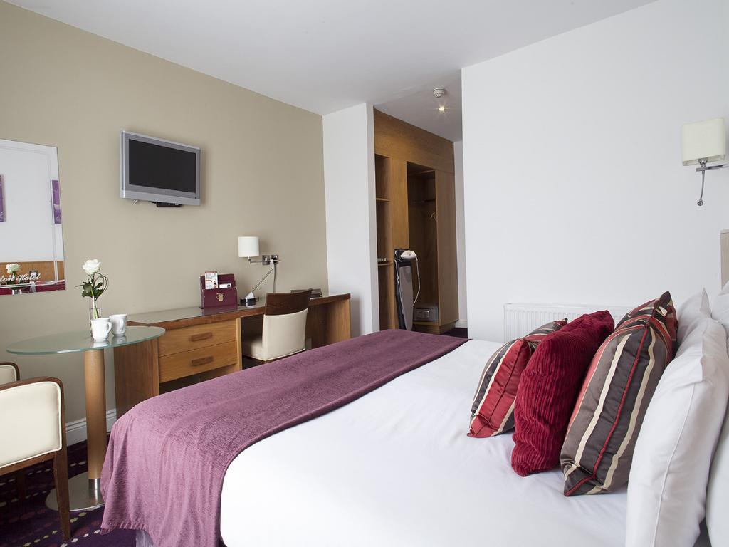 Standard King Room,925791523:JPEG