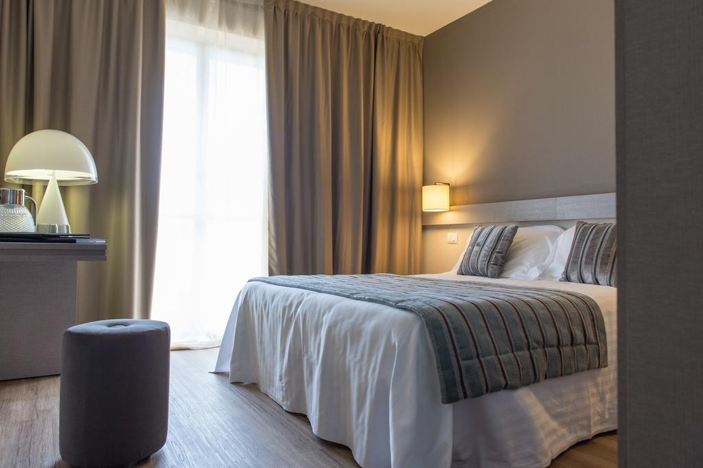Classic Double or Twin Room,1274522191:JPEG