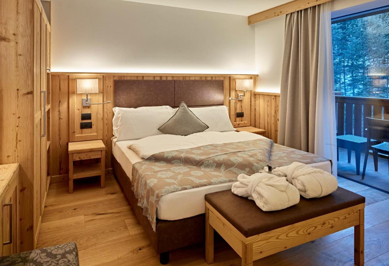 Double or Twin Room Balcony