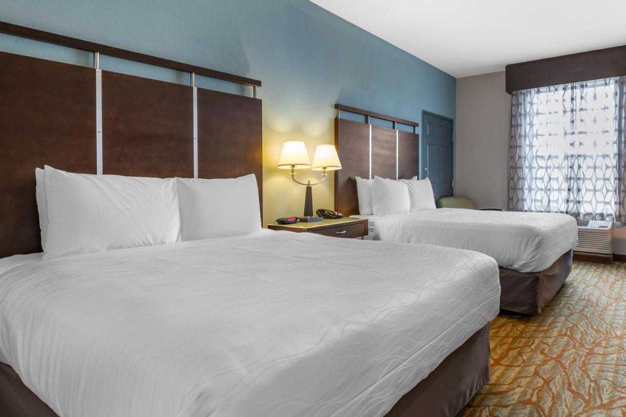 Queen Room with Two Queen Beds - Disability Access/Bath Tub,1276483999:JPEG