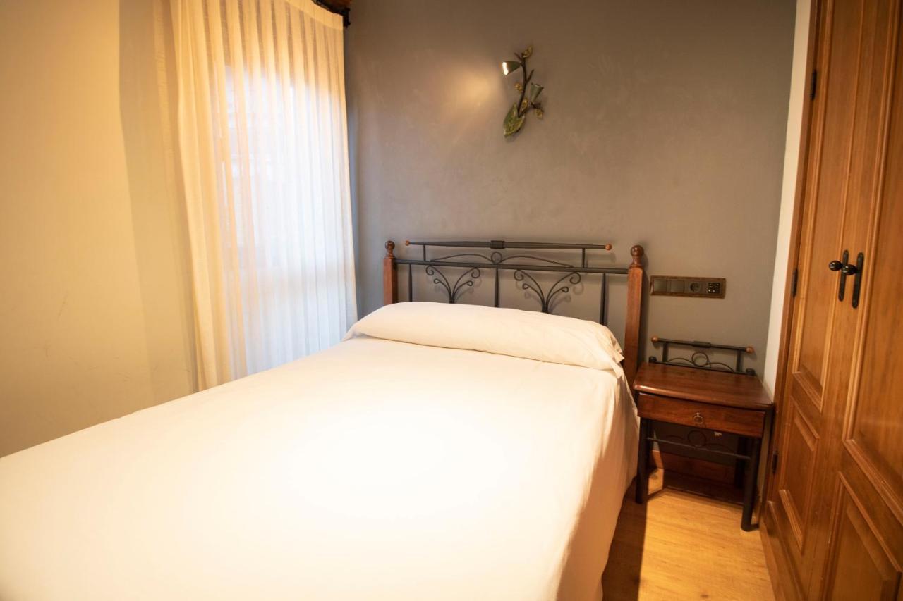 Budget Single Room