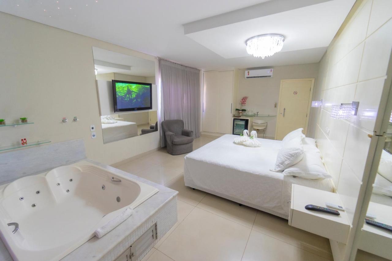Suite Hot Tub