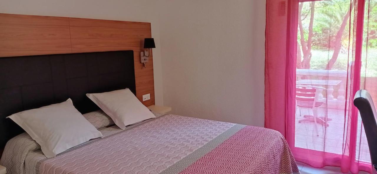 Double Room Terrace heated swimming pool