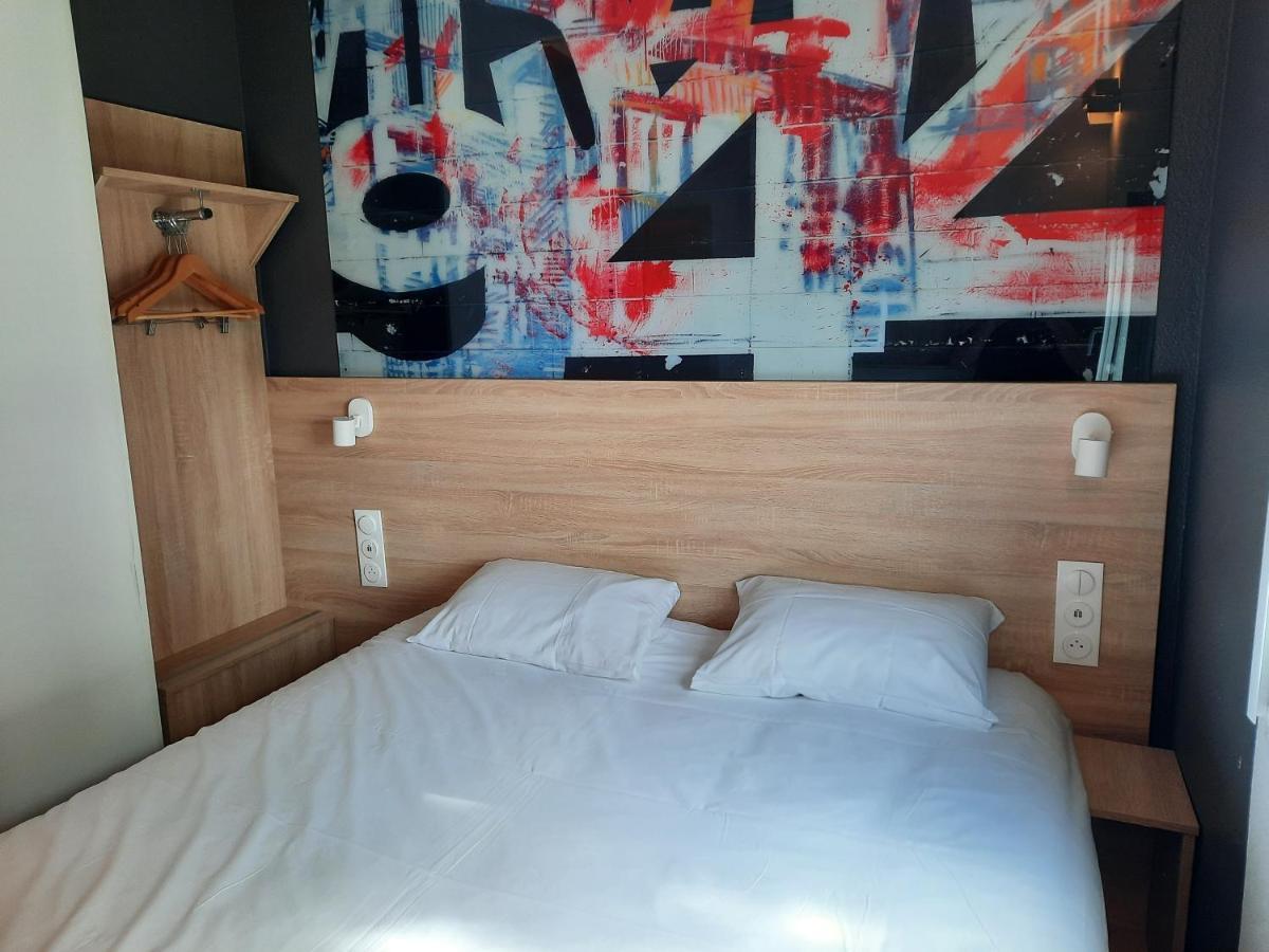1 Double Bed