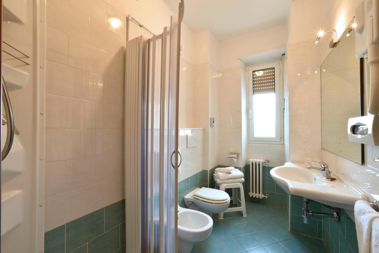 Double or Twin Room Partial Sea View