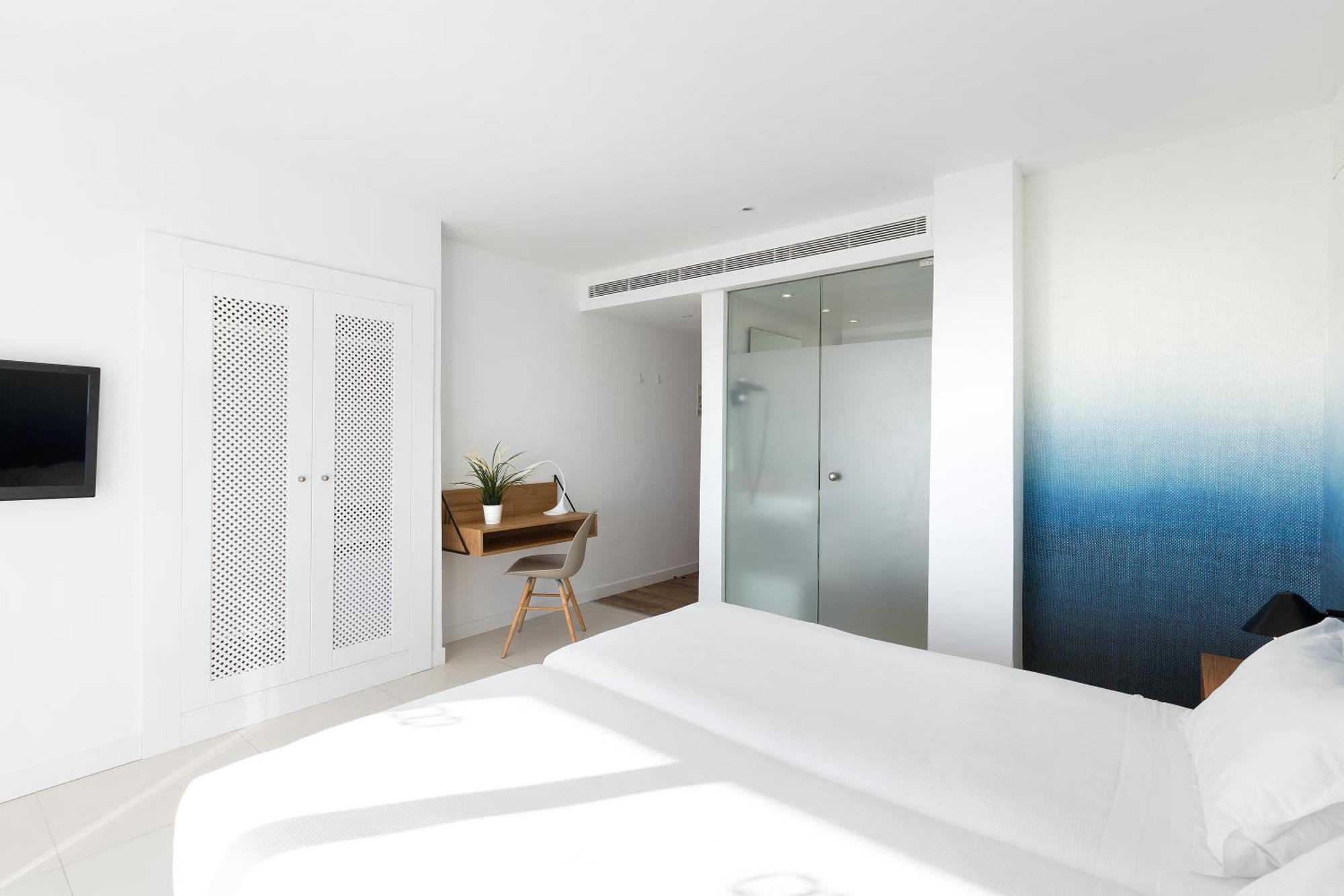 Twin Room Sea View Balcony