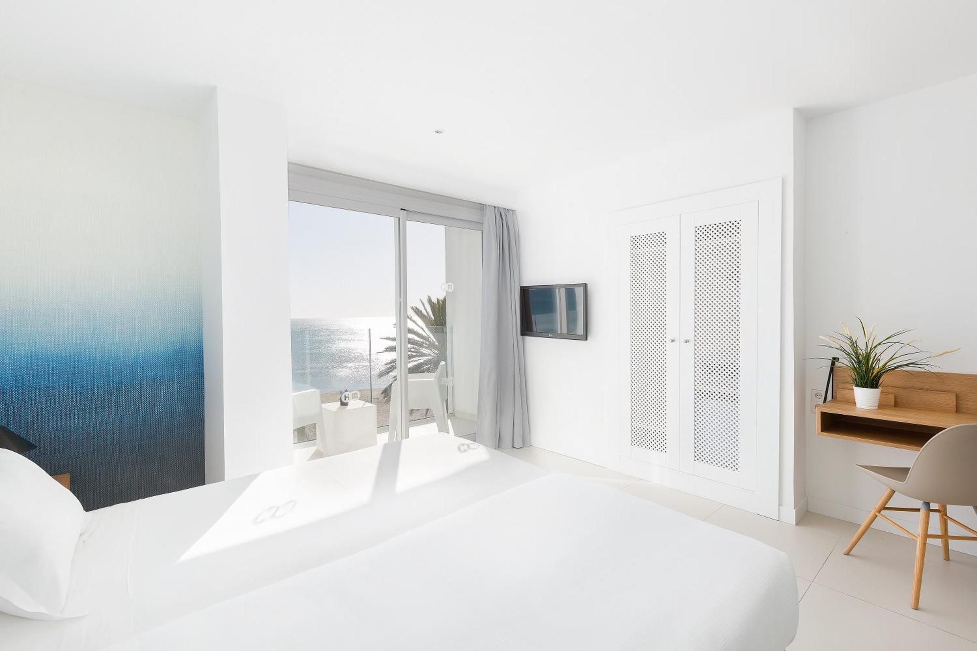 Twin Room Sea View Balcony