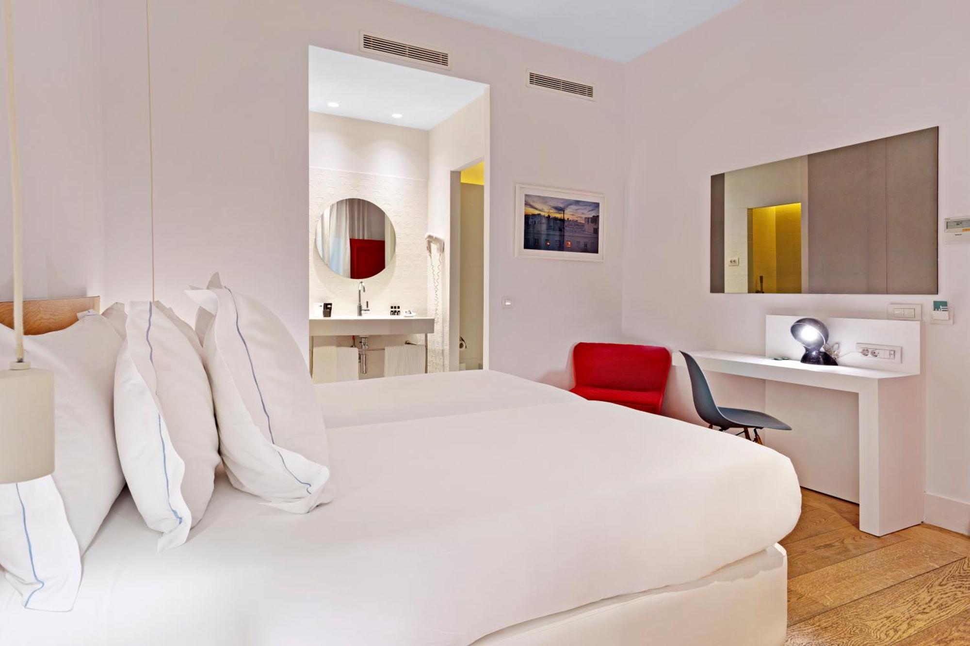Economy Double or Twin Room