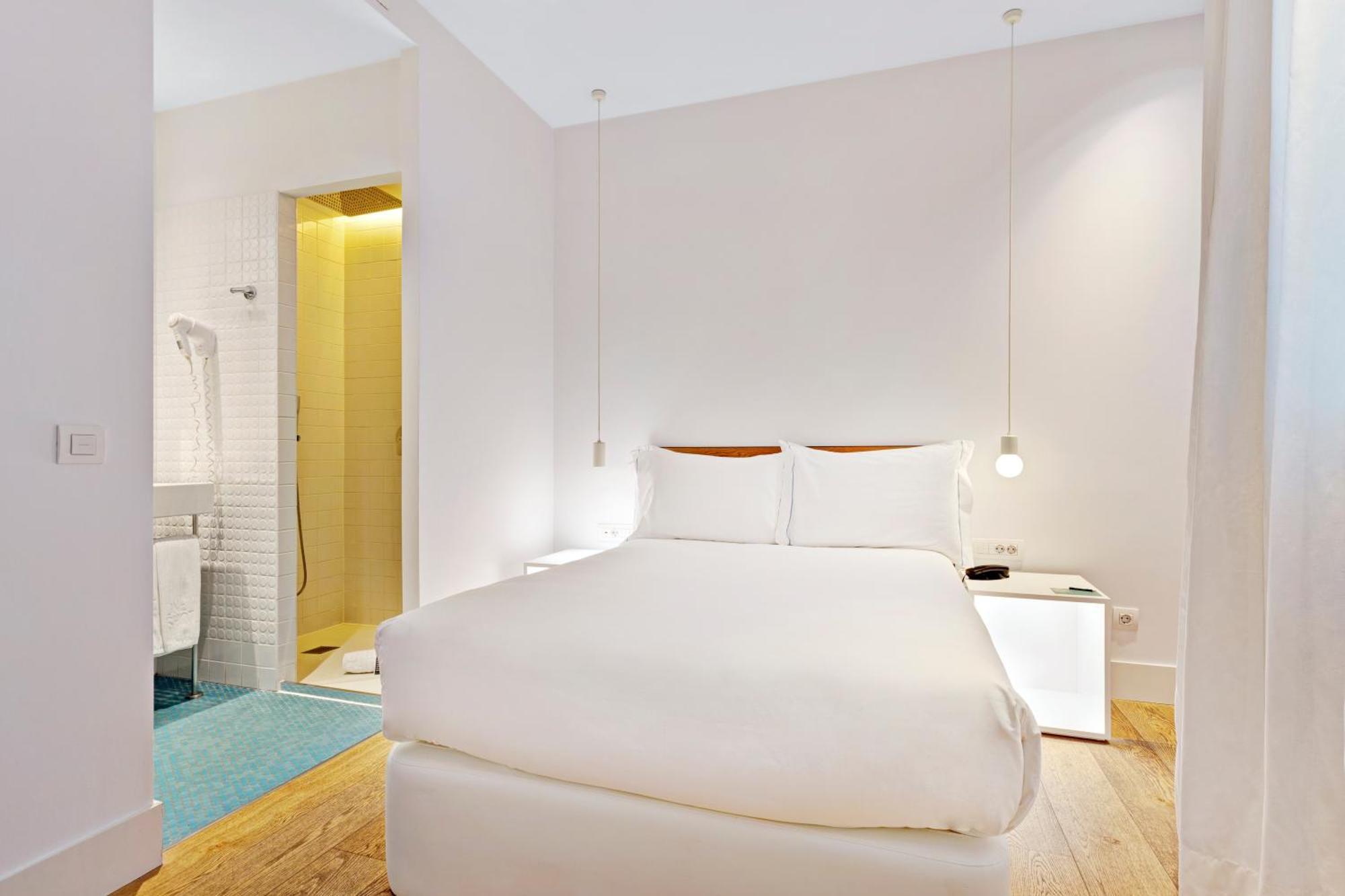 Economy Double or Twin Room
