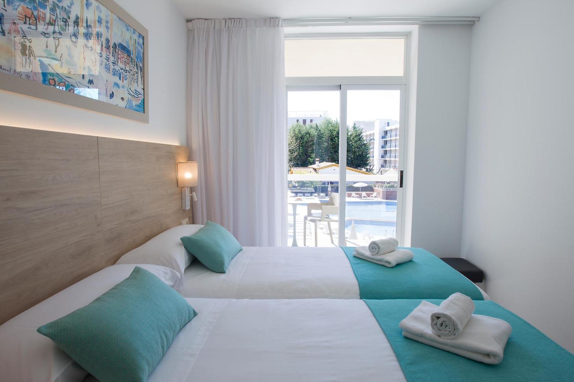 Superior One-Bedroom Apartment