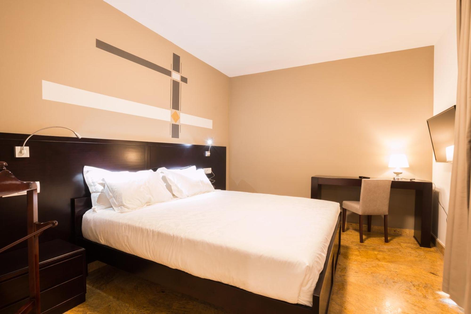 Superior Double or Twin Room City View