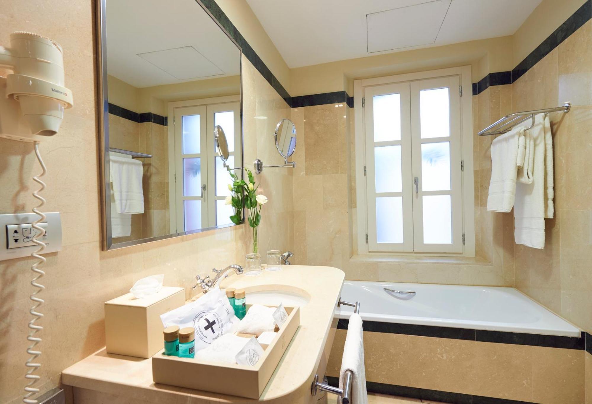 Double or Twin Room