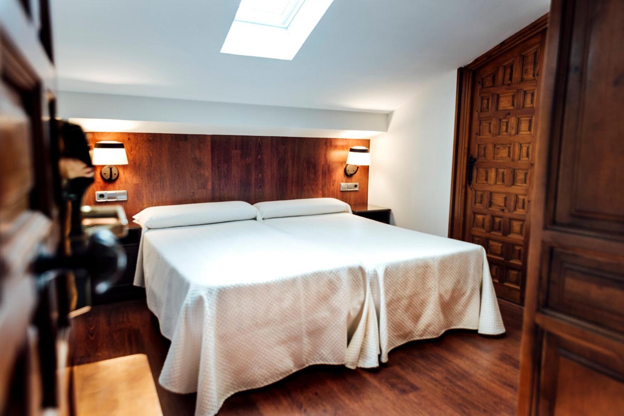 Classic Double or Twin Room
