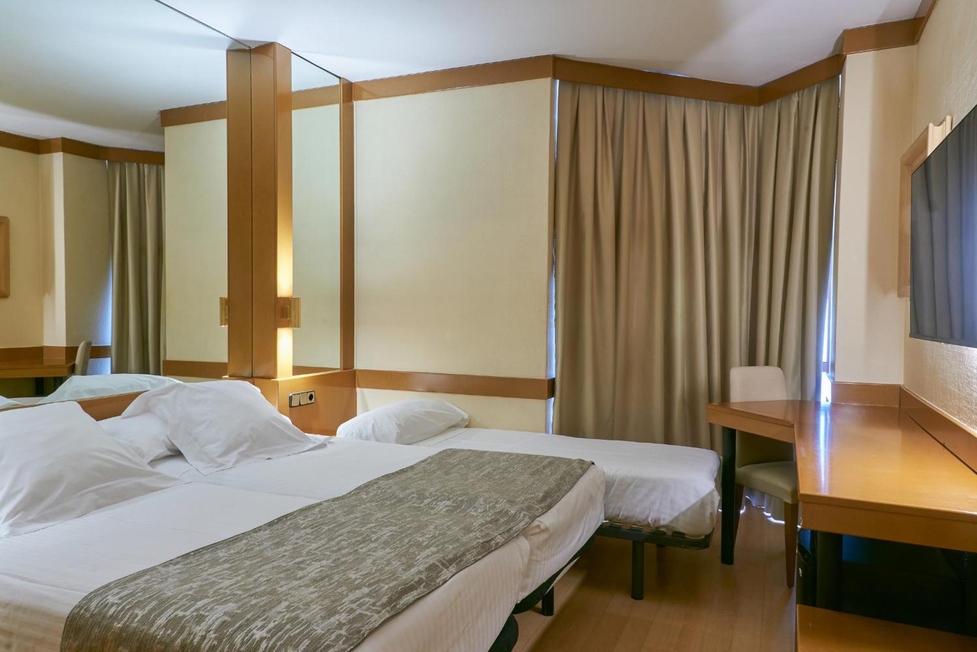 Twin Room Extra Bed