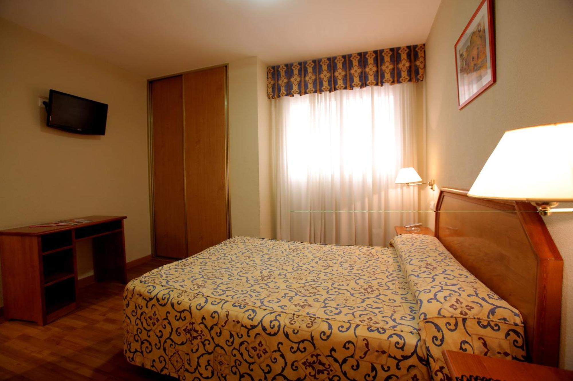 Economy Double or Twin Room