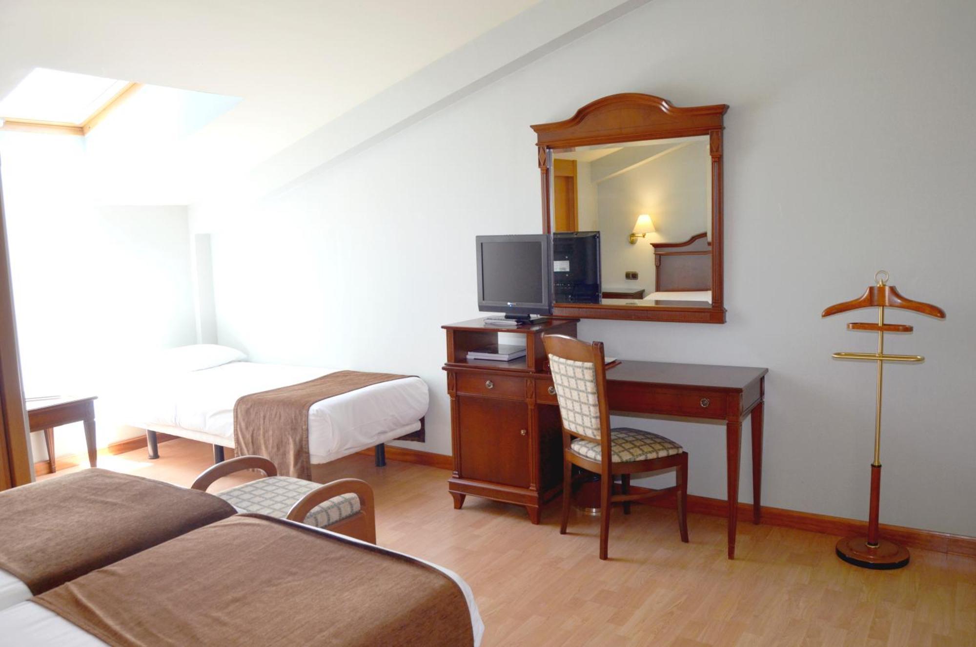 Triple Room Mansard
