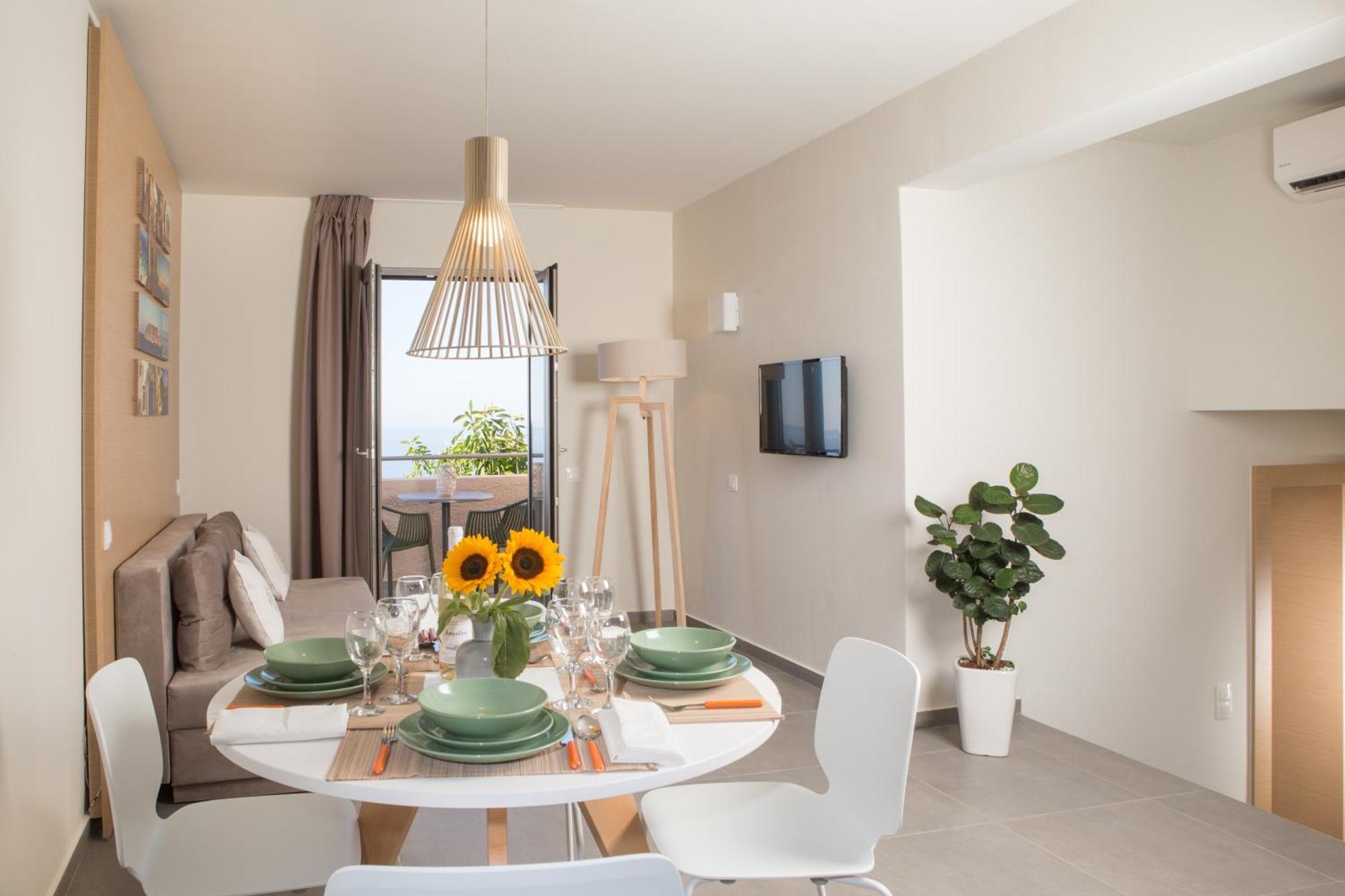 Superior One-Bedroom Apartment