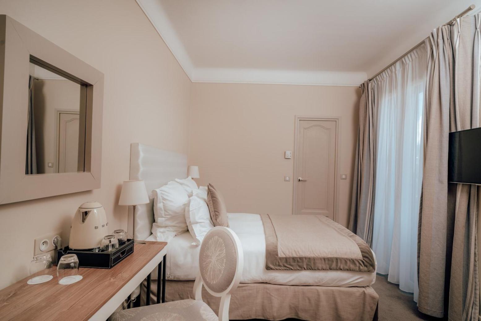 Classic Double Room