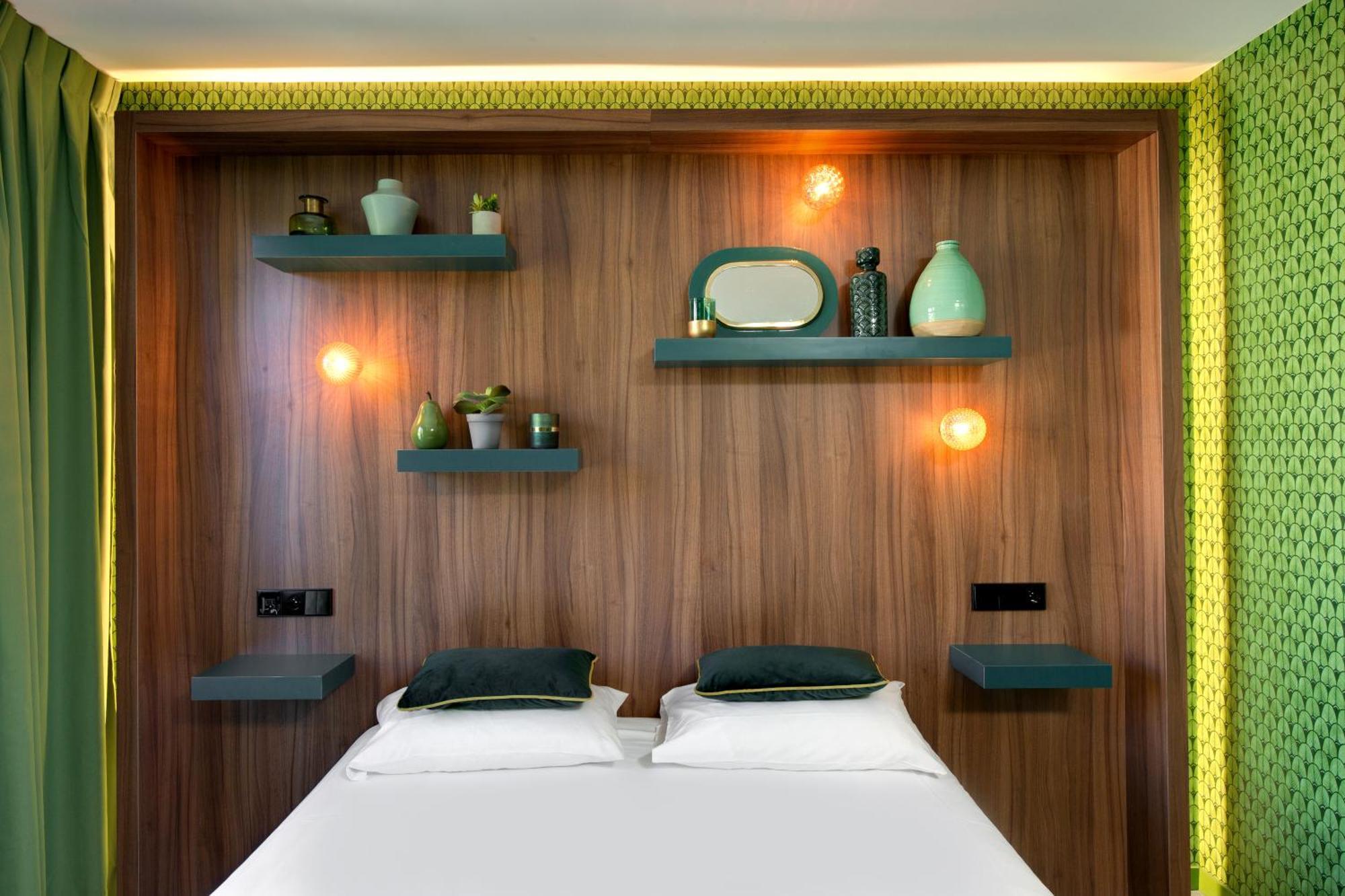 Classic Room