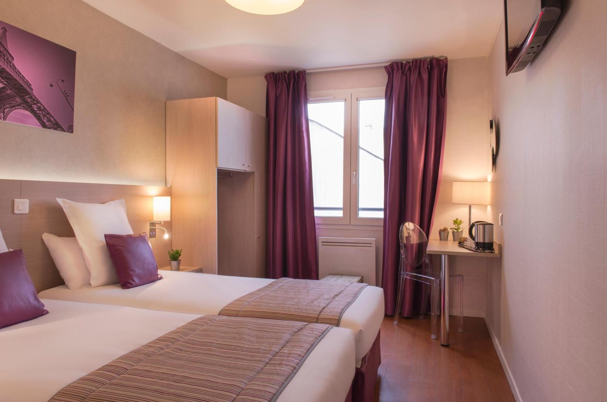 Comfort Twin Room