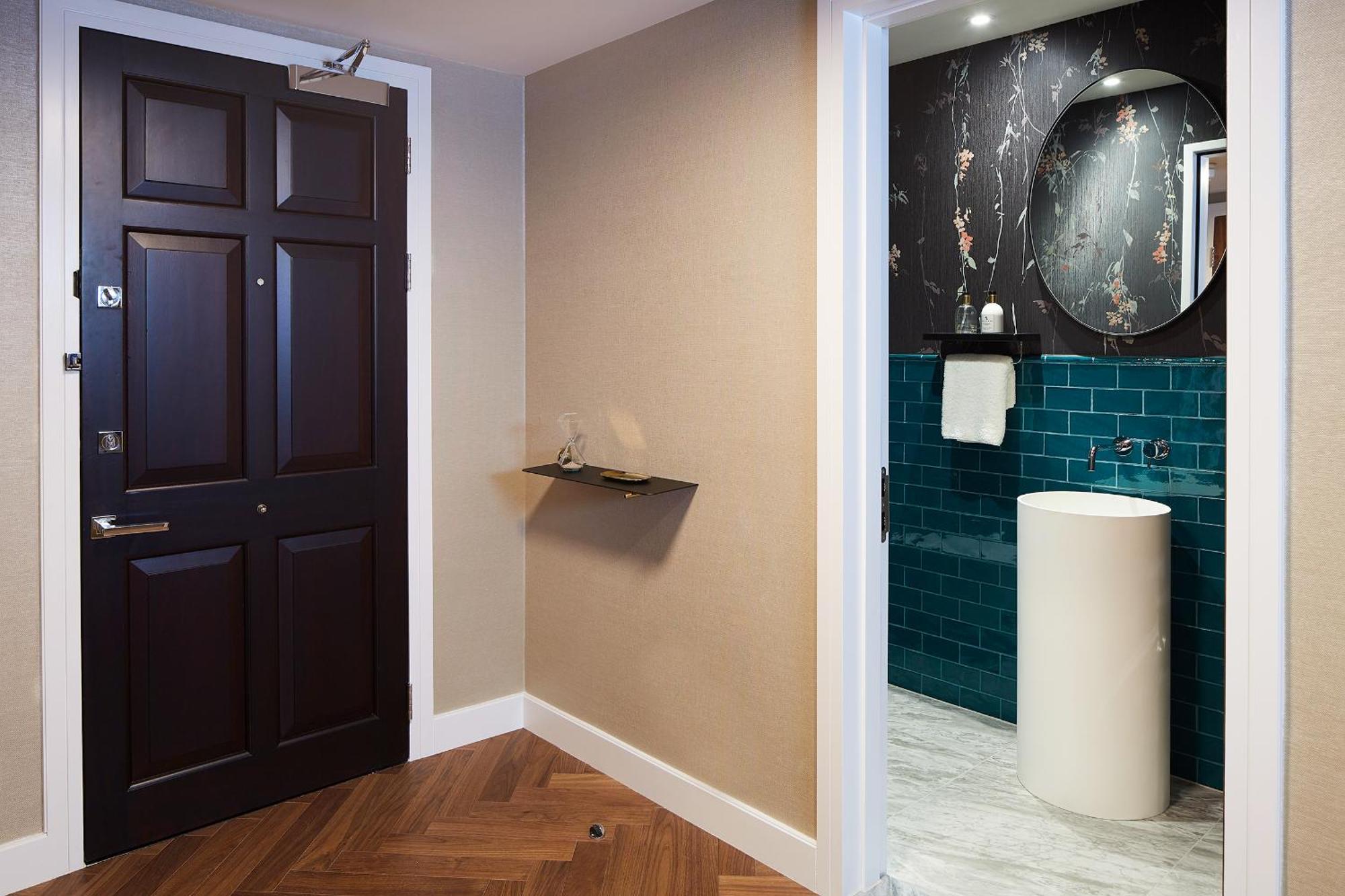 Superior Two Bedroom Apartment No Cloakroom