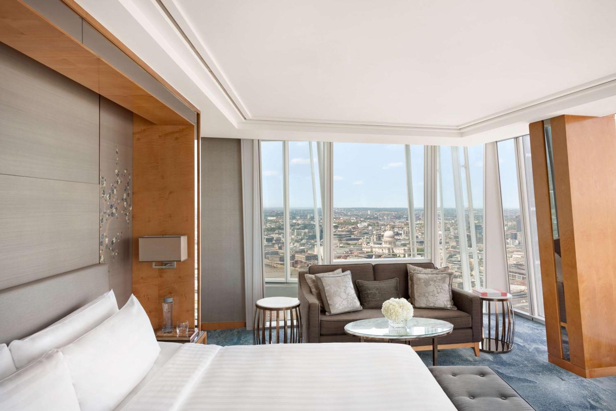 Iconic King Room City View