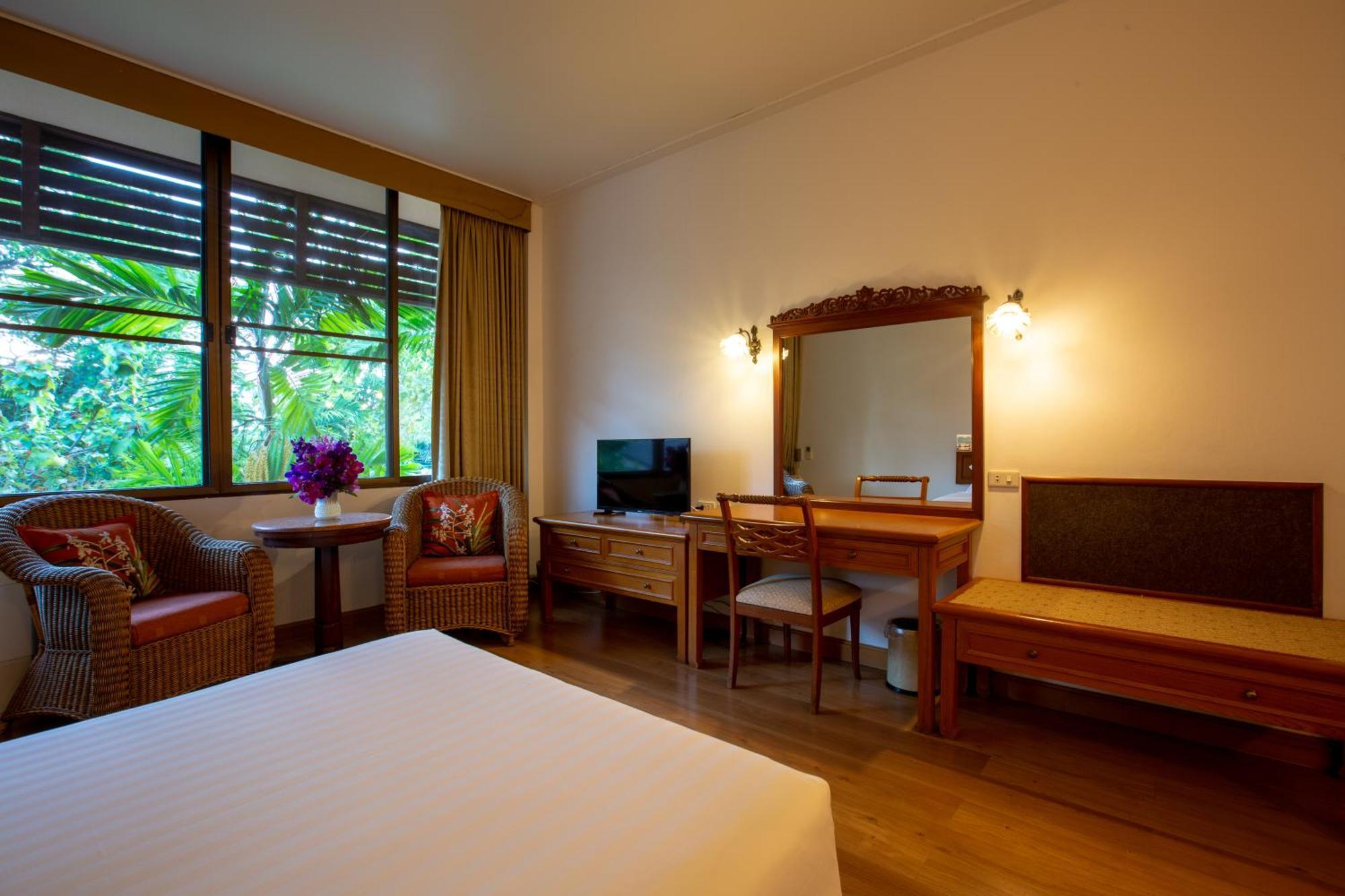 Superior Twin Room No View