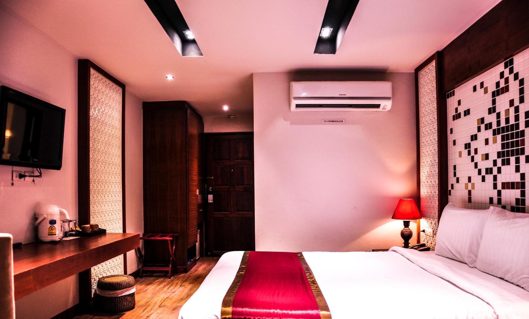Mountain View Room