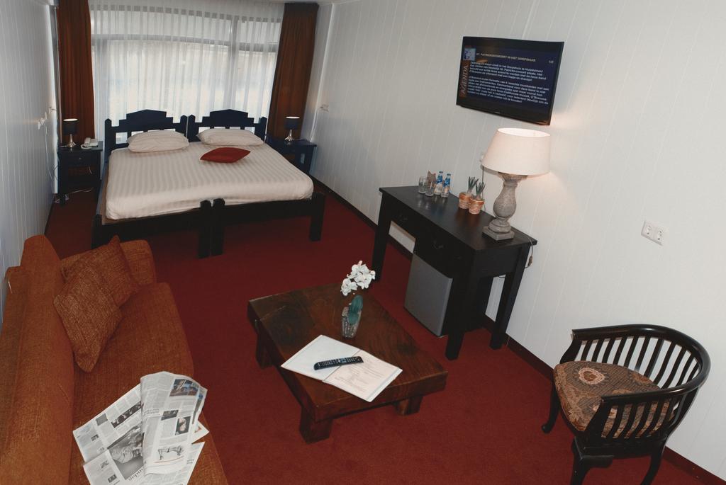 Family Suite,65422909:JPEG