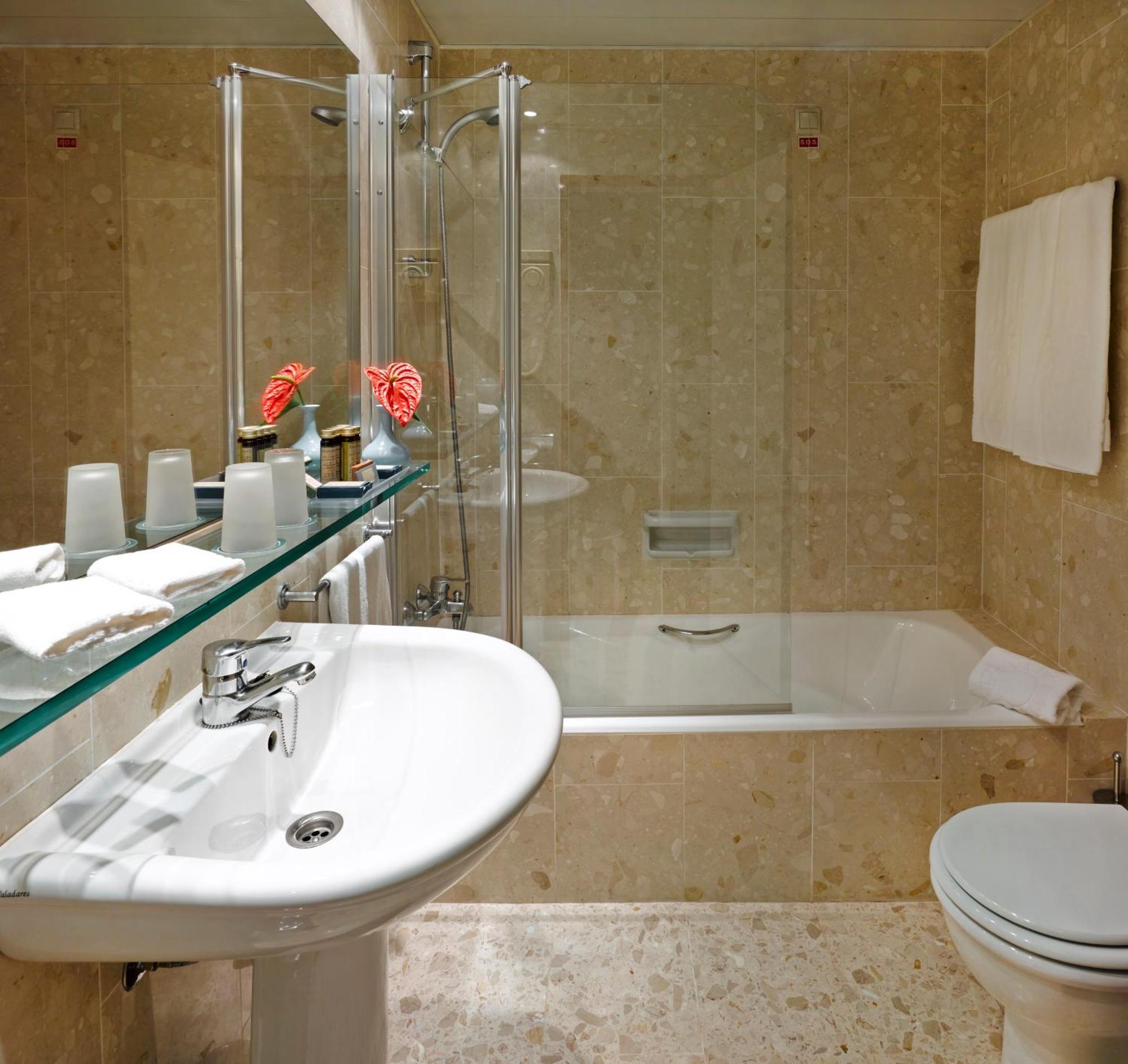 One-Bedroom Suite