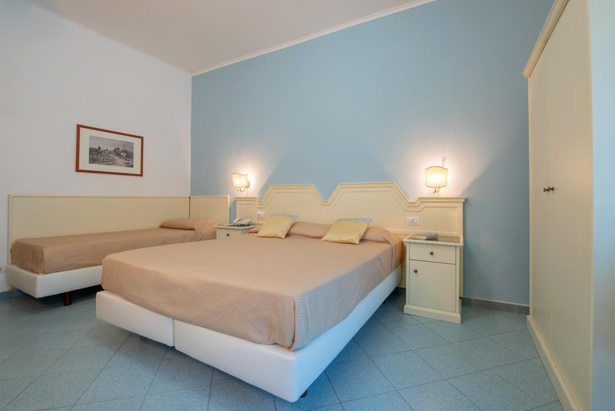 Triple Room Balcony