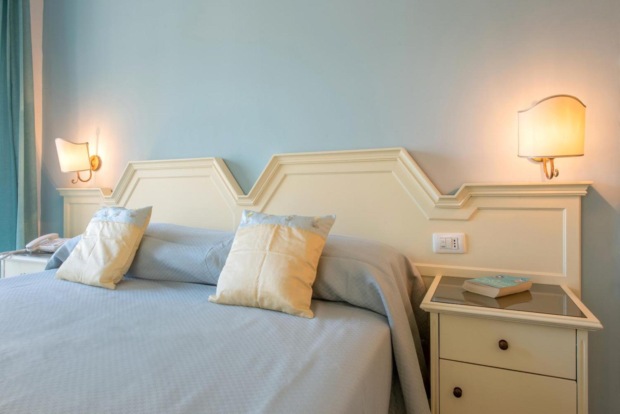 Double or Twin Room Balcony